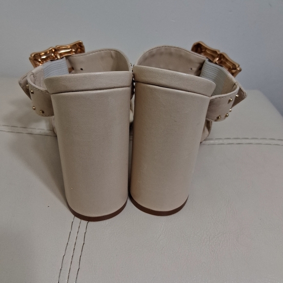 SCHUTZ Enola Cream and Gold Block Heel Sandals Size 7.5B NWOT - Picture 3 of 7